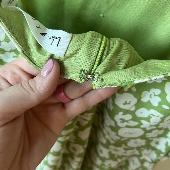 NEW Lulu’s x Lush Timeless Touch Green Floral Print A-Line Midi Dress - Picture 11 of 12